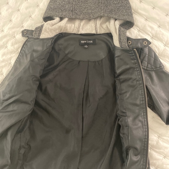 SOLD - Picture 8 of 9